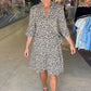 🎉50% Rabatt 🛍️🏆Trendy Leopard Print V-Ausschnitt Kleid für Frauen mit lockerer Passform