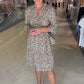 🎉50% Rabatt 🛍️🏆Trendy Leopard Print V-Ausschnitt Kleid für Frauen mit lockerer Passform